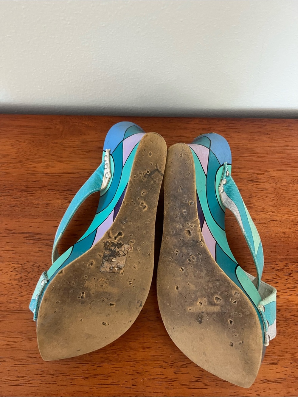 Emilio Pucci Aqua, Teal & Turquoise Pointed Slingback Mules - Picture 4 of 4